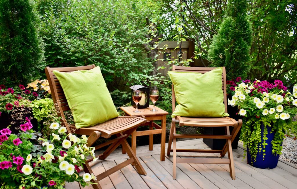 Best Patio Furniture for Long-Lasting Comfort